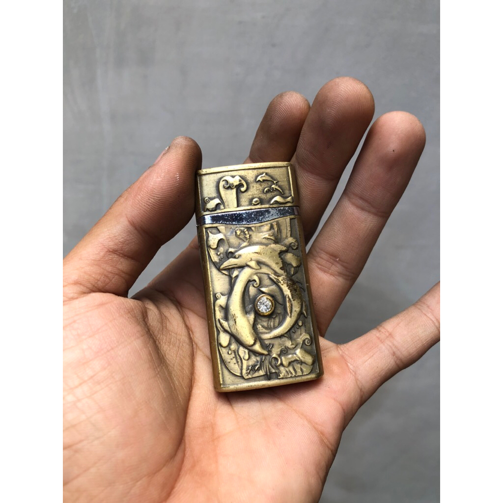 Korek gas antik jadul