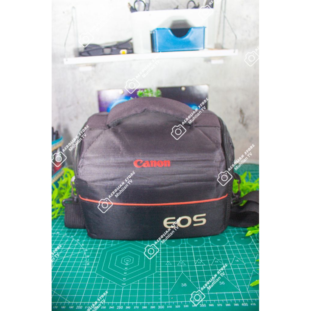 Tas kanera DSLR Canon muat 2 lensa dan 1 kamera second/bekas