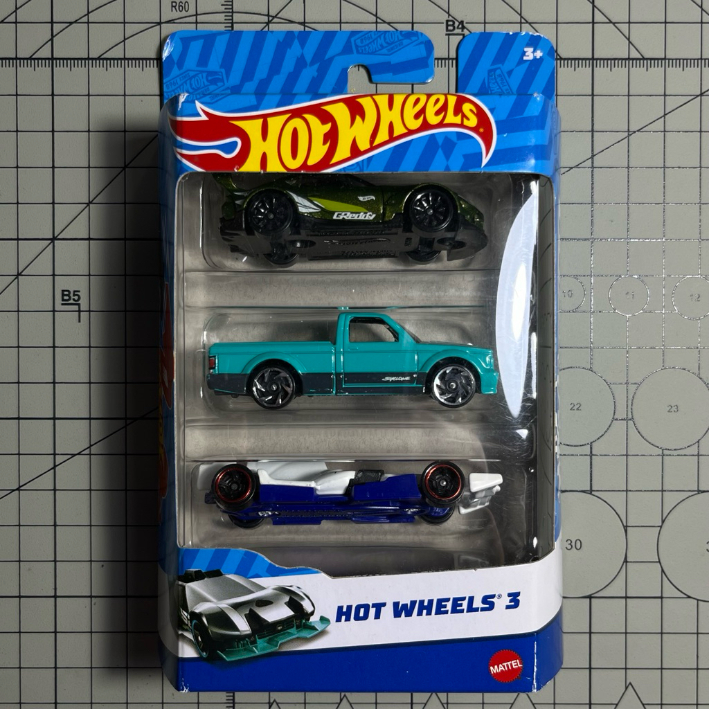Hot Wheels GP 3 Toyota Supra MK5 Hijau