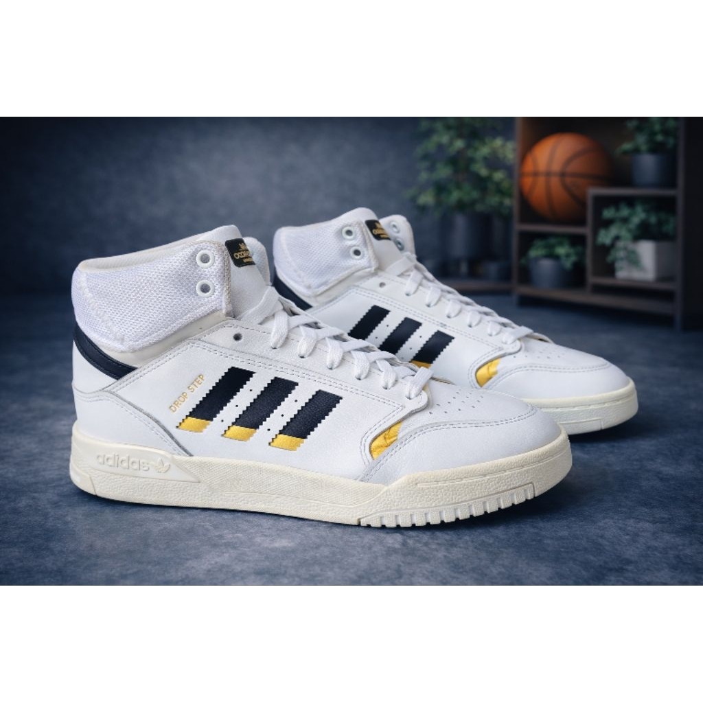 Sepatu Adidas high