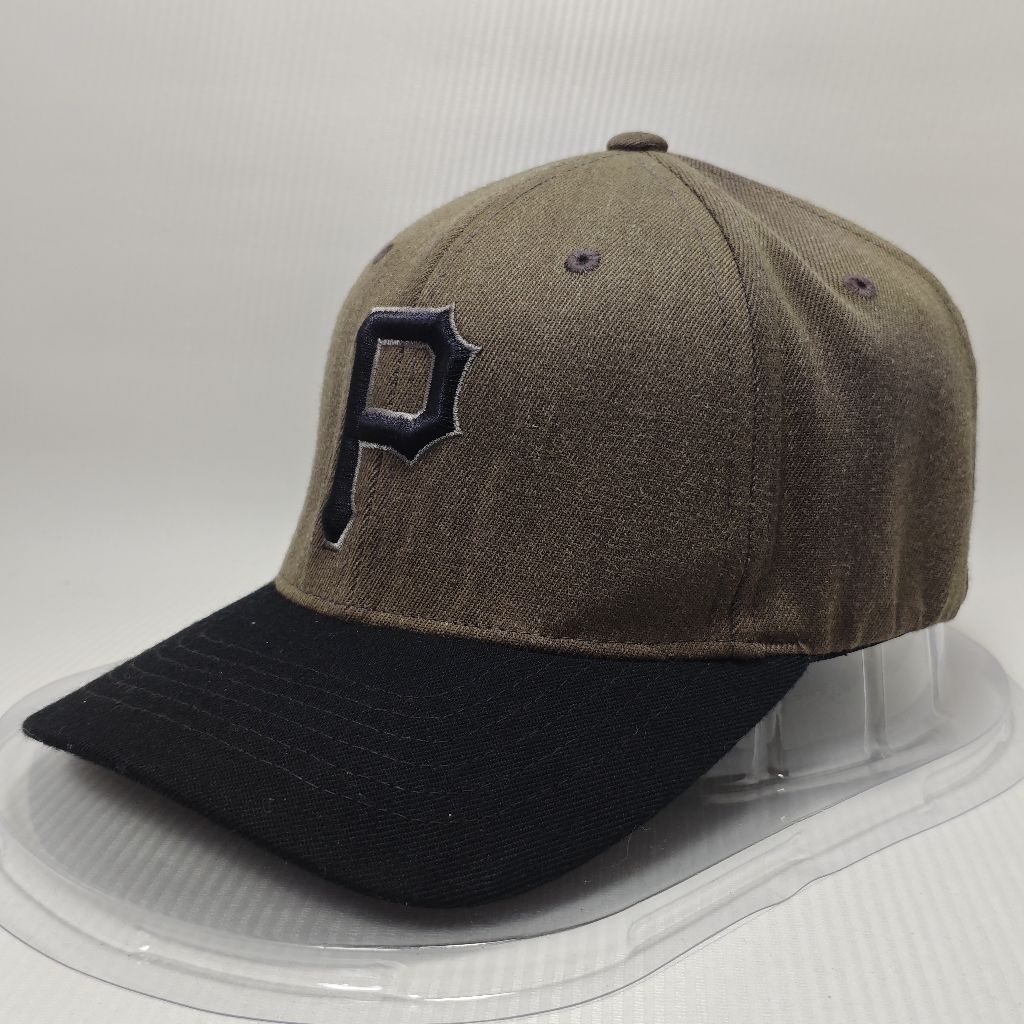 Topi Baseball Pittsburgh Pirates Fitted Cap M-XL Coklat Hitam
