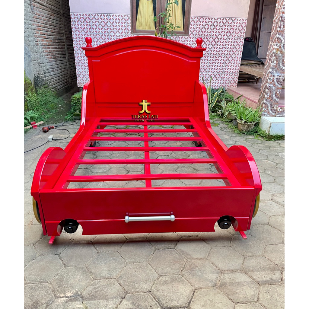 Real pict Tempat tidur anak mobil modern/dipan anak karakter mobil ukuran 120x200 finishing cat duco