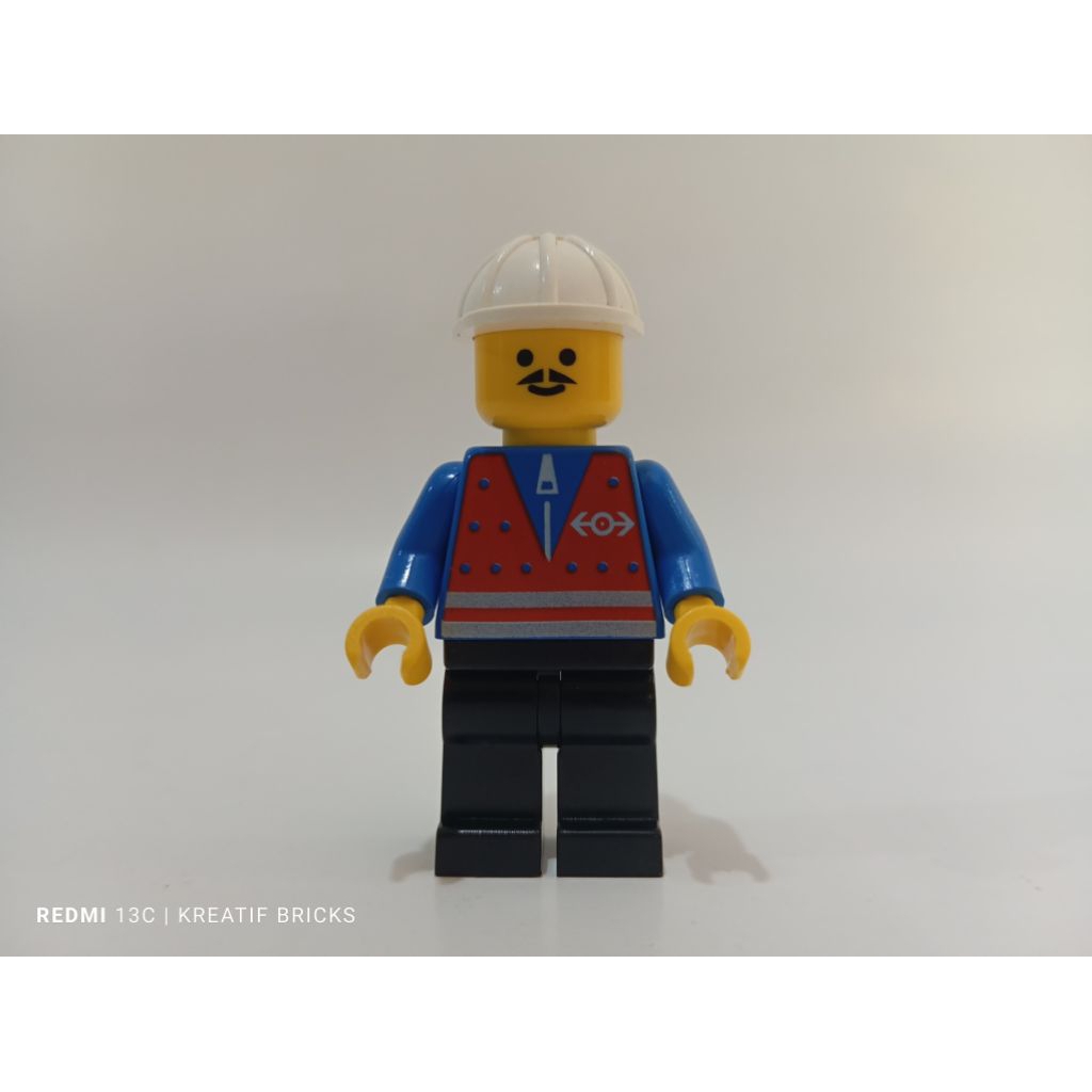 LEGO 9v Train minifigures trn053, dari era 90an akhir (vintage & rare)