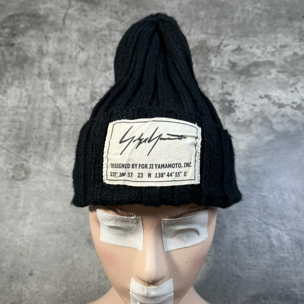 topi kupluk Beanie yohji yamamoto  y-3 hitam one Size fit all