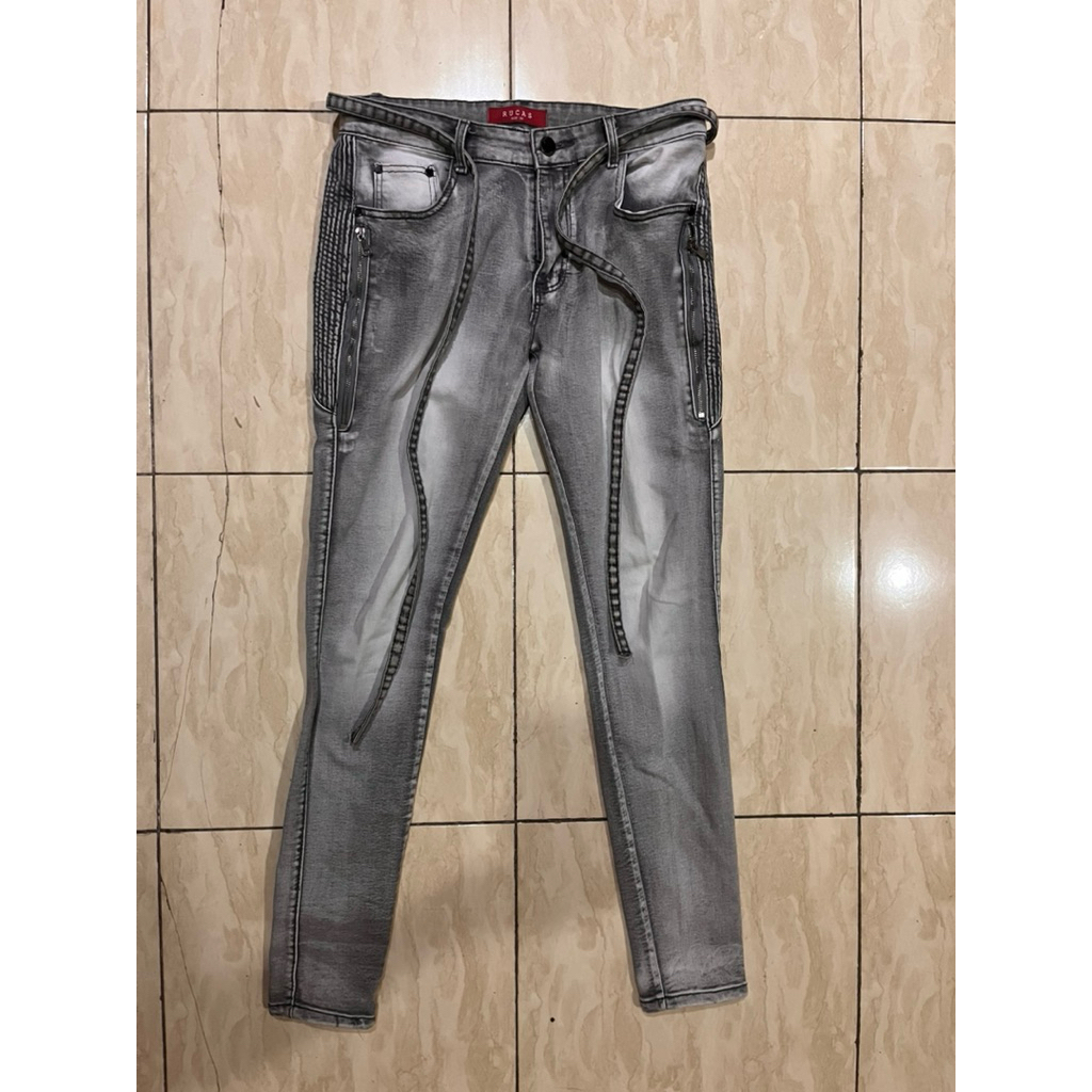 Jeans Rucas Season 4 Size 30