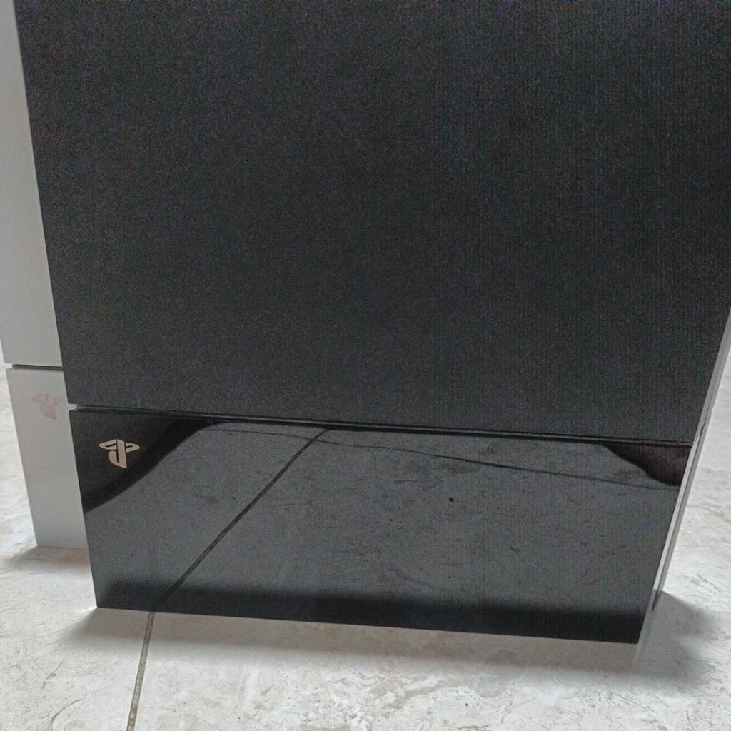 PS4 FAT HEN SERI 12 CONSOLE