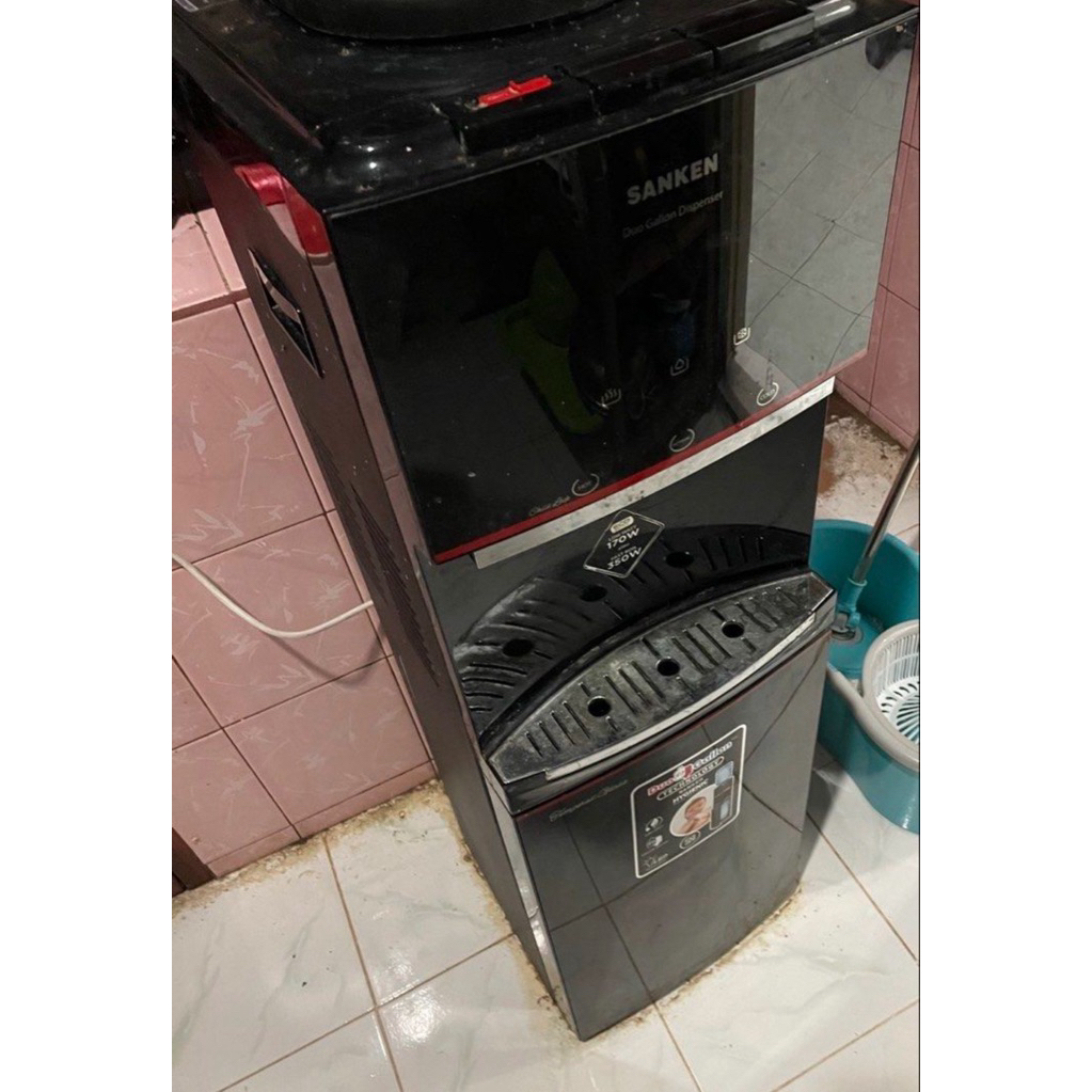 Dispenser Sanken galon duo