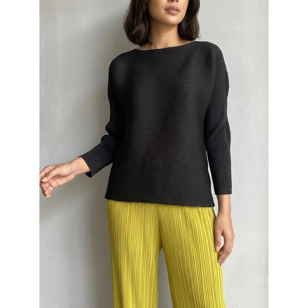Pleats Premium Top