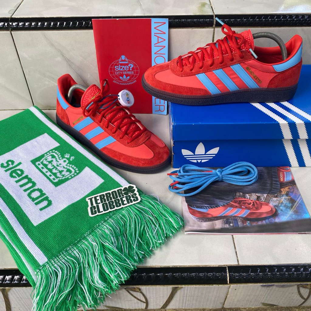 Adidas Manchester Red