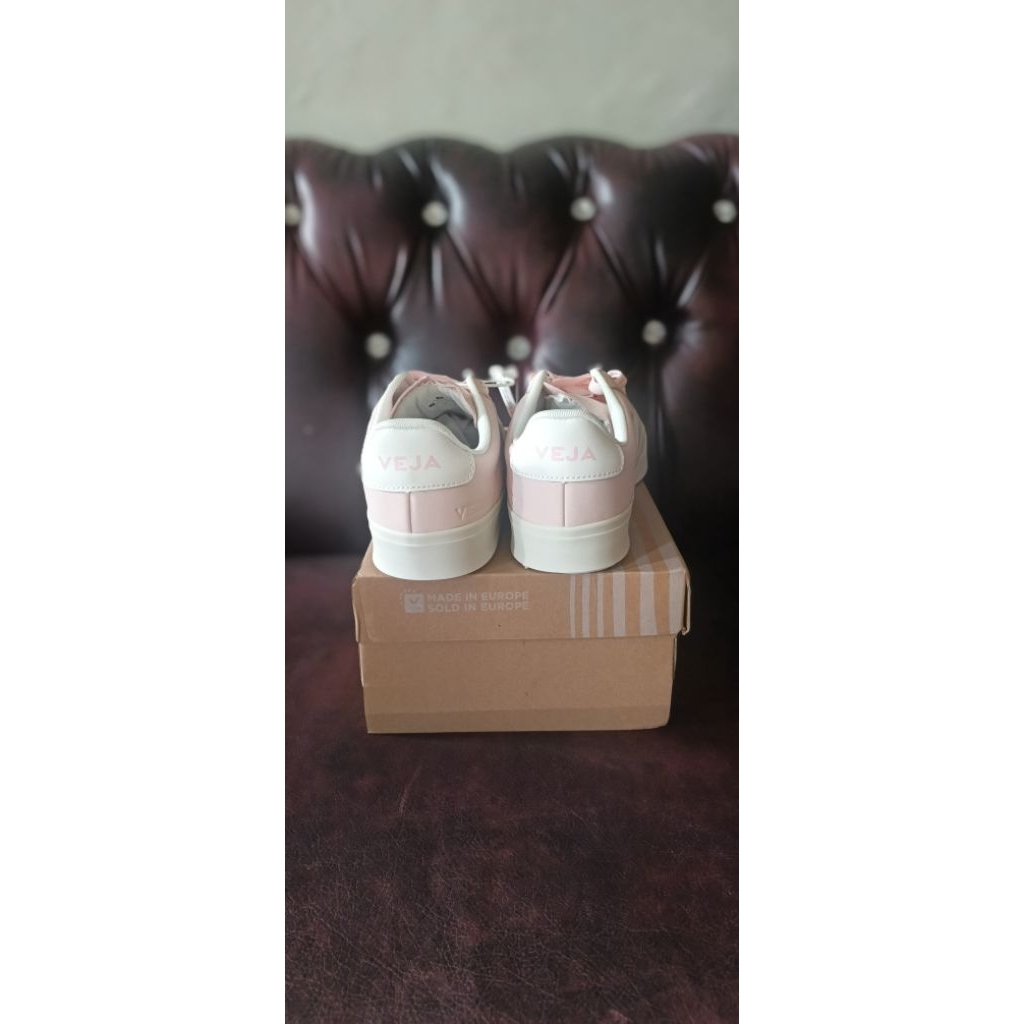 sepatu veja