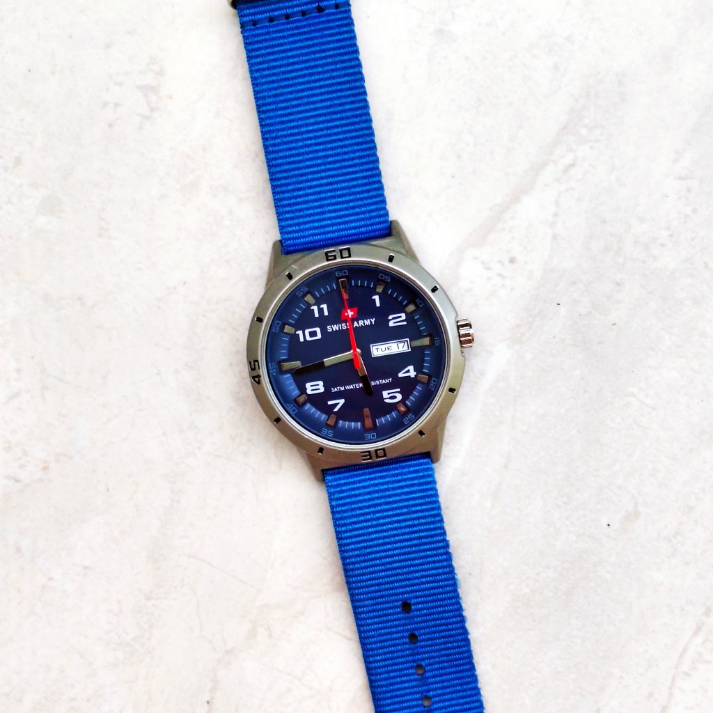 Jam Tangan Swiss Army Military Style Royal Indigo Blue Nato Strap
