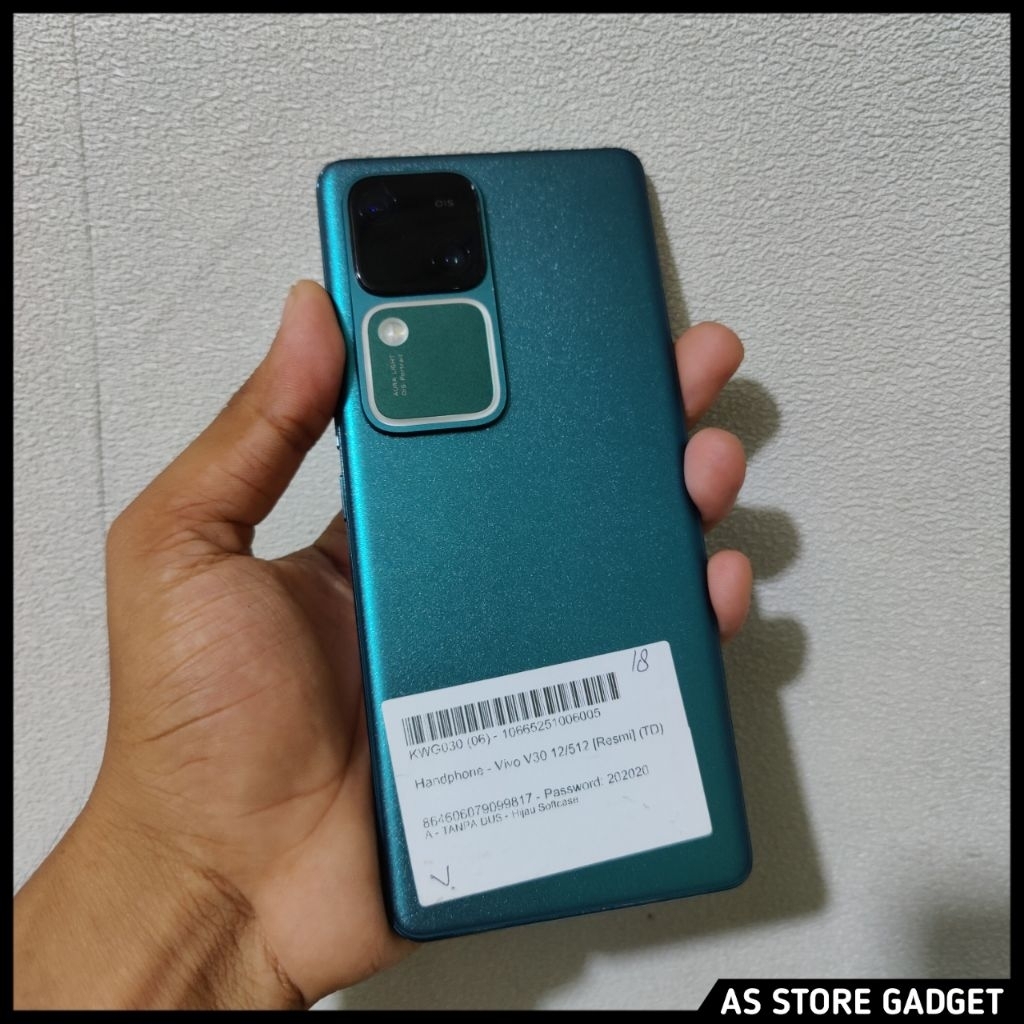 Vivo V30 12/512 Second Handphone