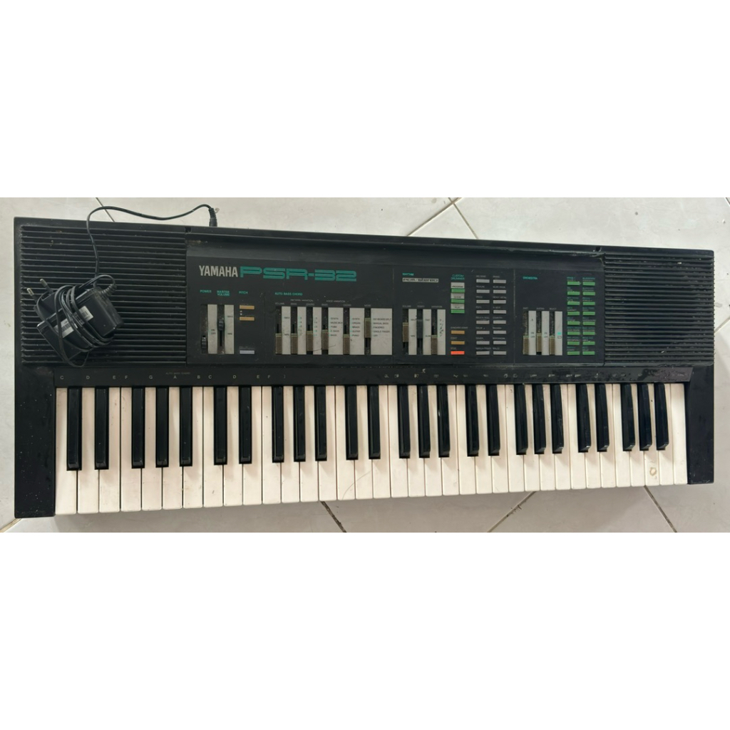 Keybord Yamaha PSR 32 (second)
