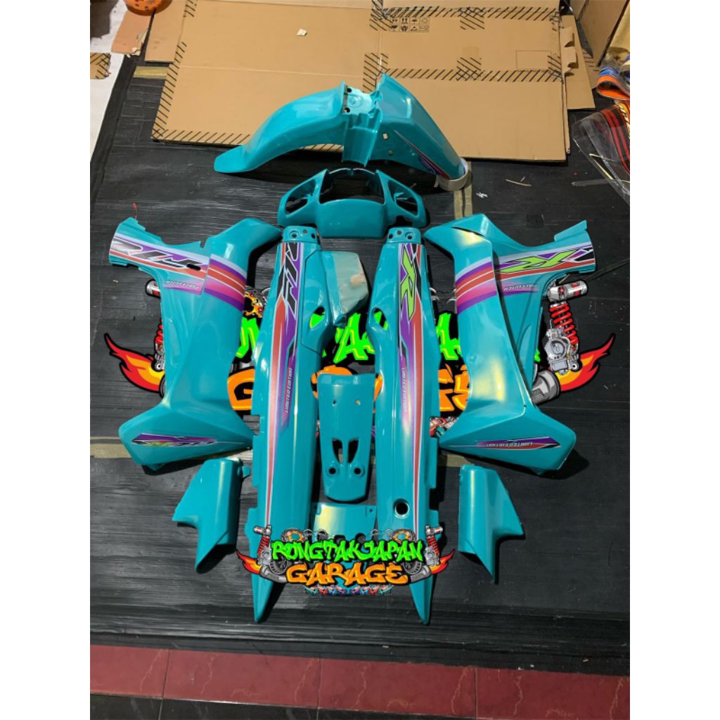 Full Set Bodi Halus Fiz r F1zr Toska Lembayung Gold Cover Body Fizr Fiz r F1zr Toska Lembayung Gold 