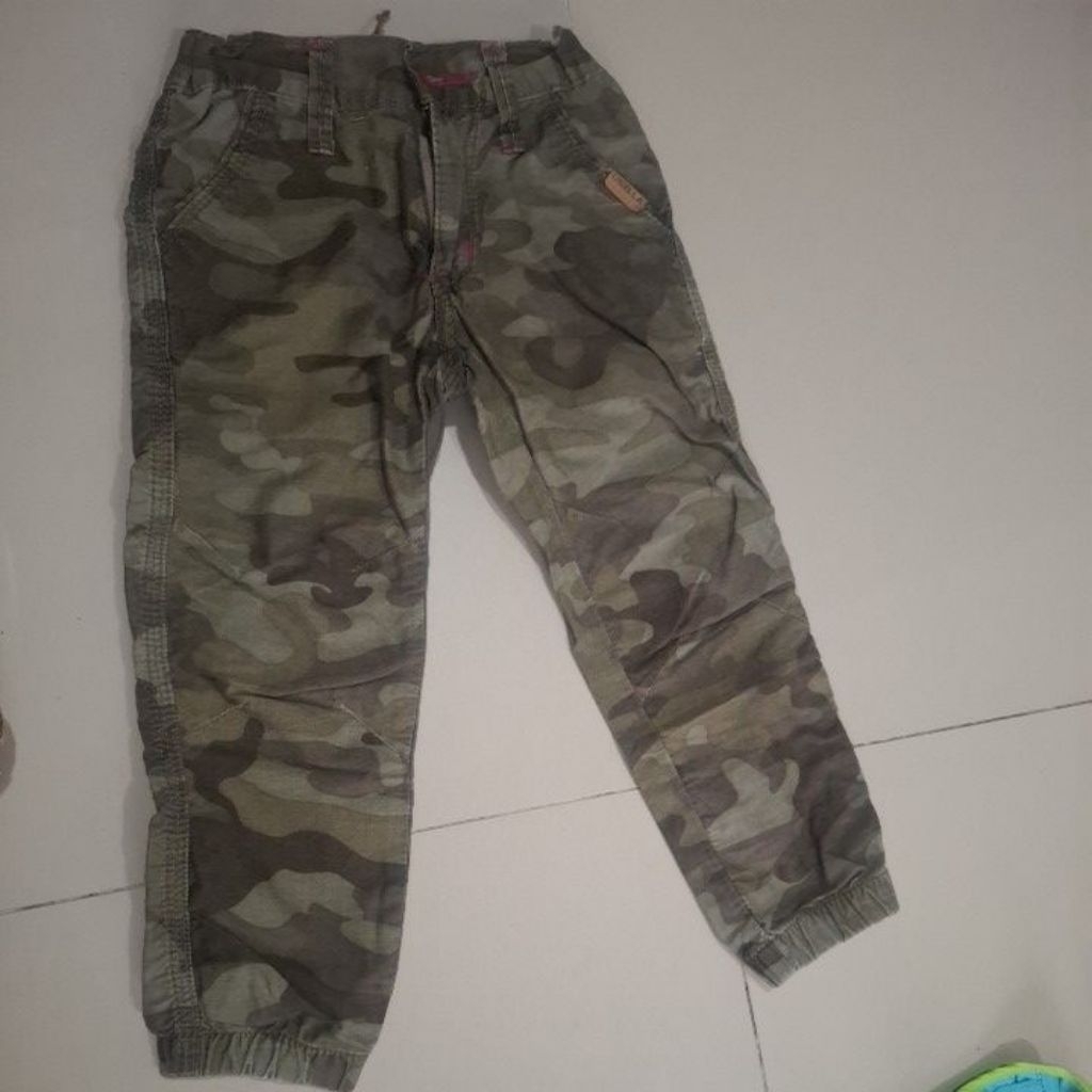 preloved joger osella