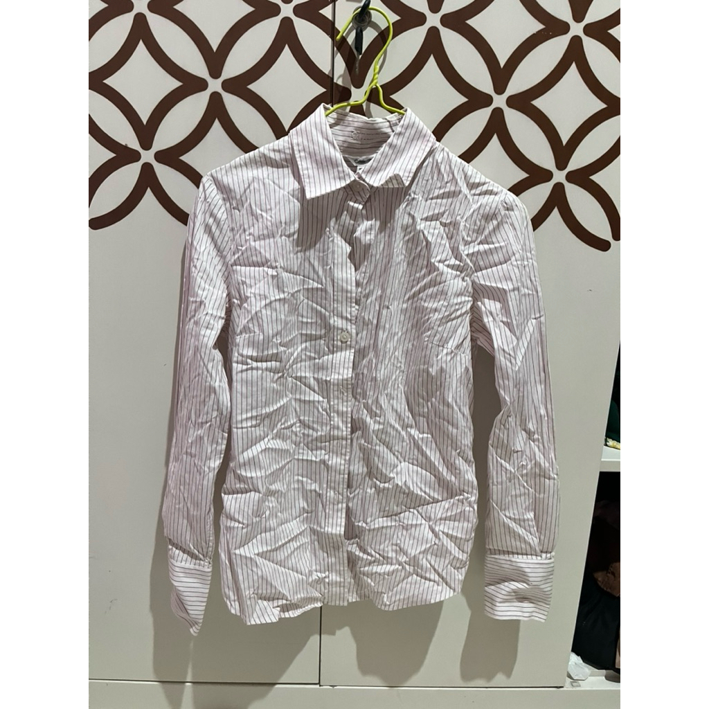 kemeja putih calvin klein