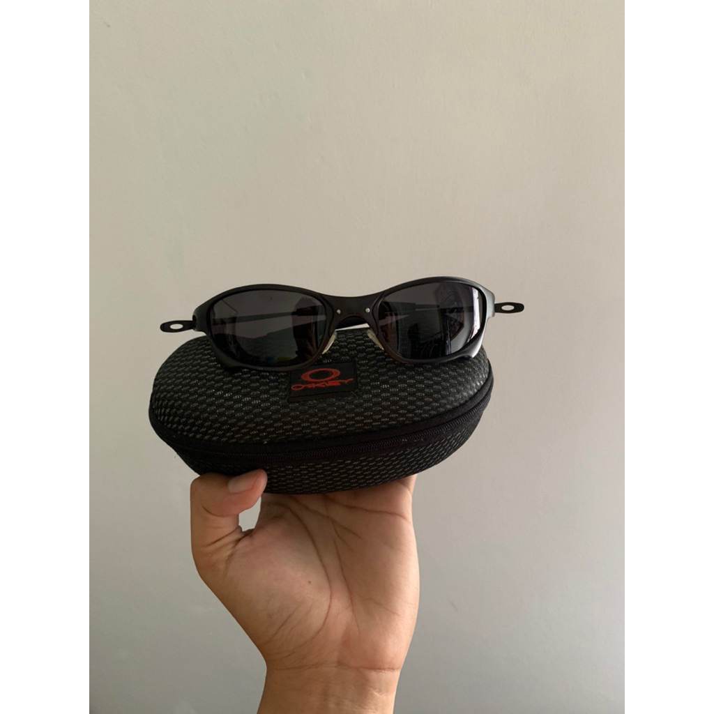 Kacamata Oakley Juliet