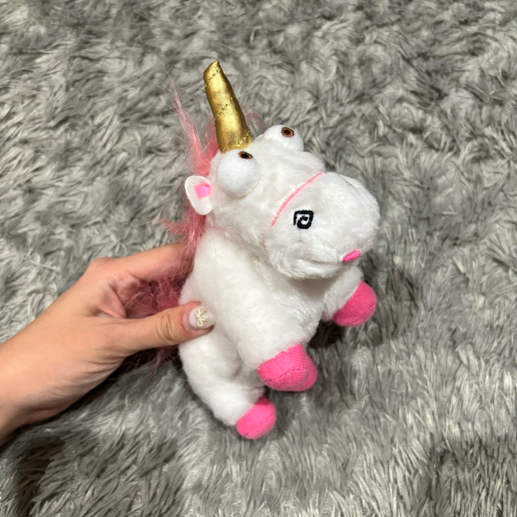 Boneka Gantungan Kunci Fluffy Unicorn Minions Despicable Me Agnes Original Universal Studios Japan J