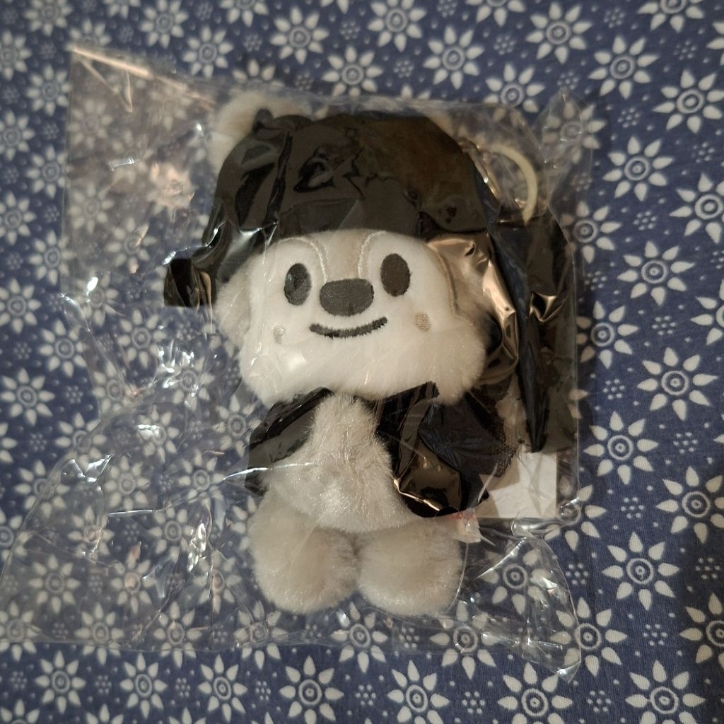 [Sealed] Wolfchan Skzoo Costume Magnet Official