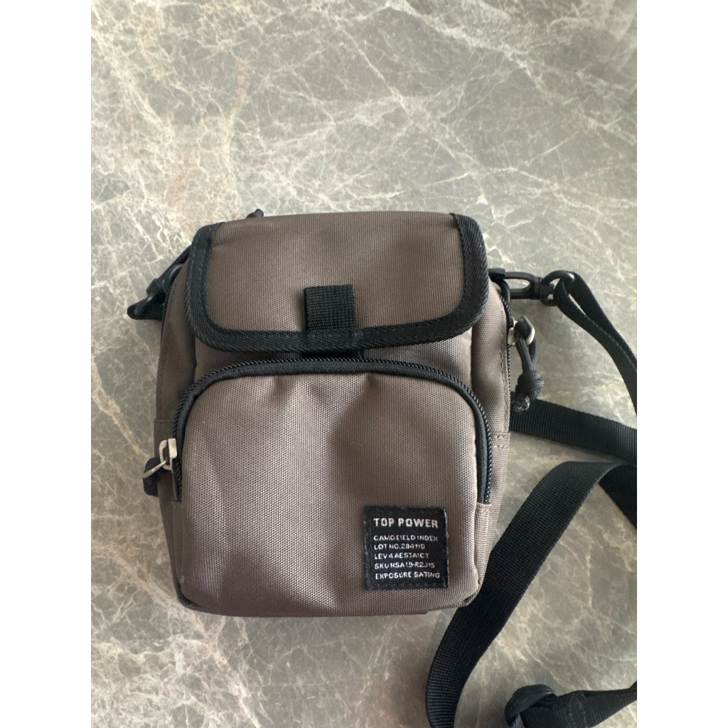 Tas selempang pria preloved murah