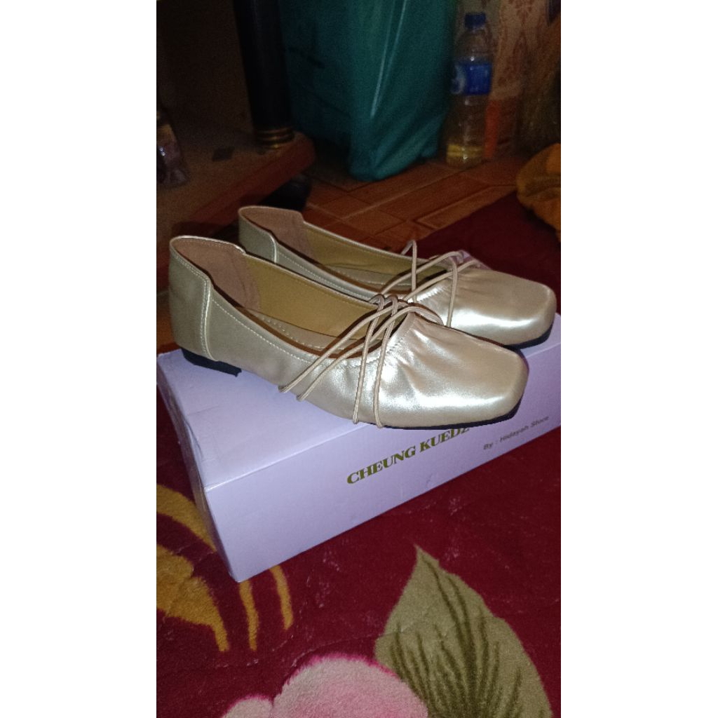 Sepatu Wanita Flat Shoes Cheung Kuedz