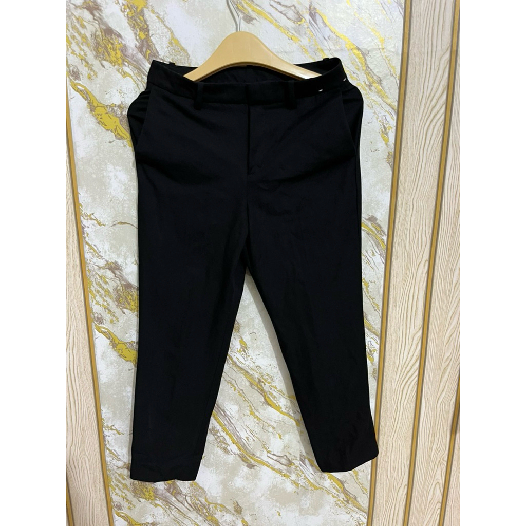 Uniqlo Black Ankle Pants for Men