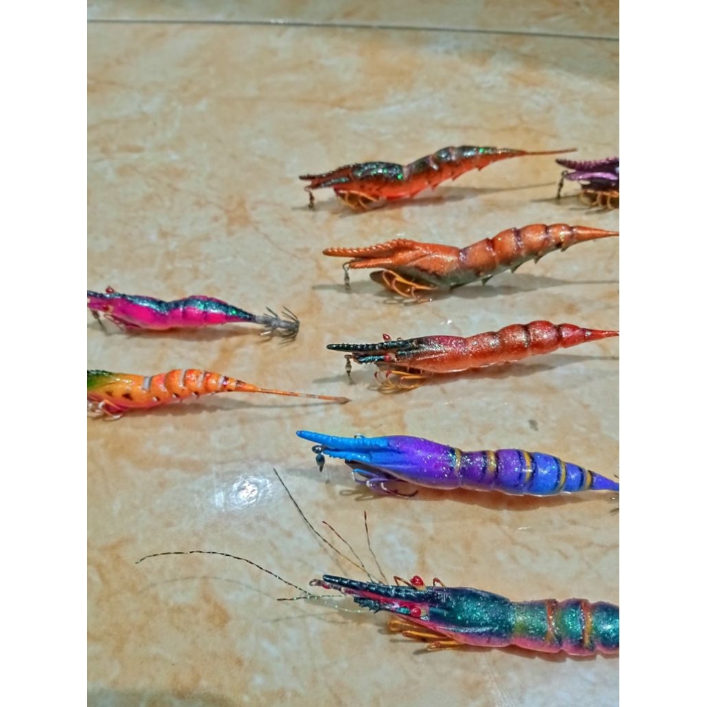udang udangan ukir dari kayu