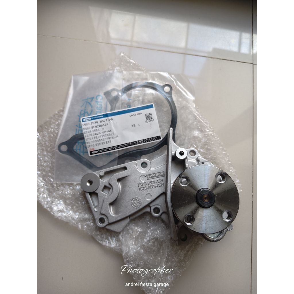 Waterpump Ford Fiesta Ecosoport Original Fomoco