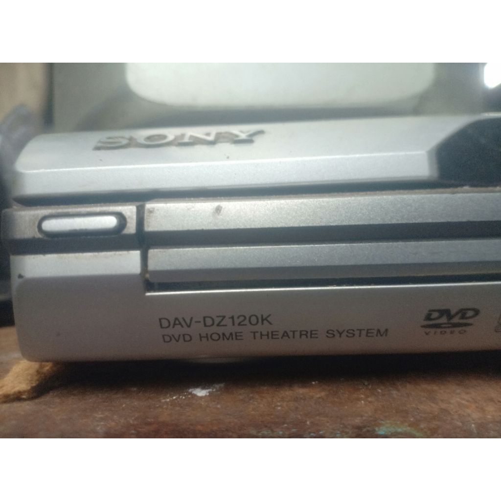 Head Home Theater Sony DAV DZ120K