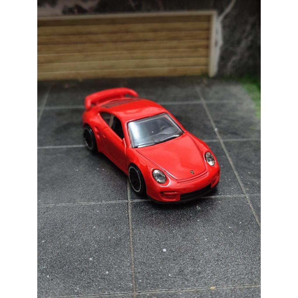 Hotwheels Porsche 911 gt2 Nightburners 2011