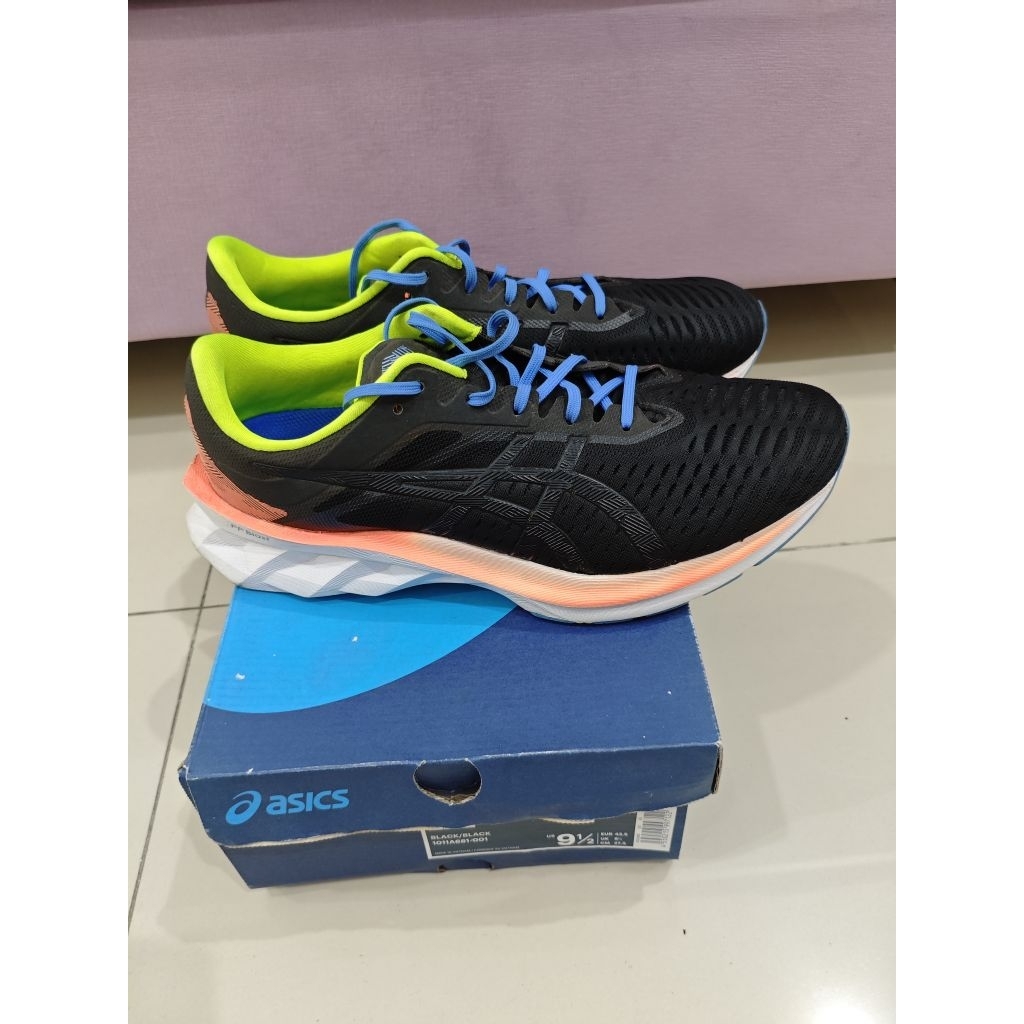 Sepatu Lari Novablast Second Original