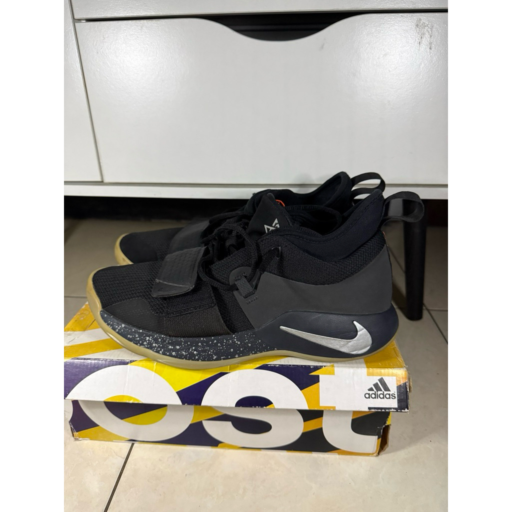 Paul George 2.5 size 44