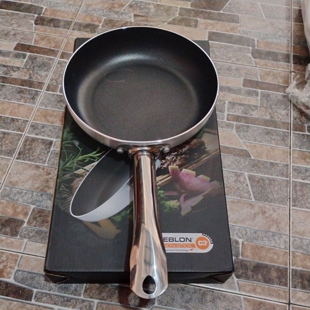 Remoda Frypan Greblon C3+ Non Stick 20cm