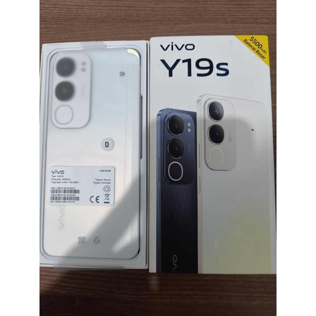 Vivo Y19s Silver Second like New