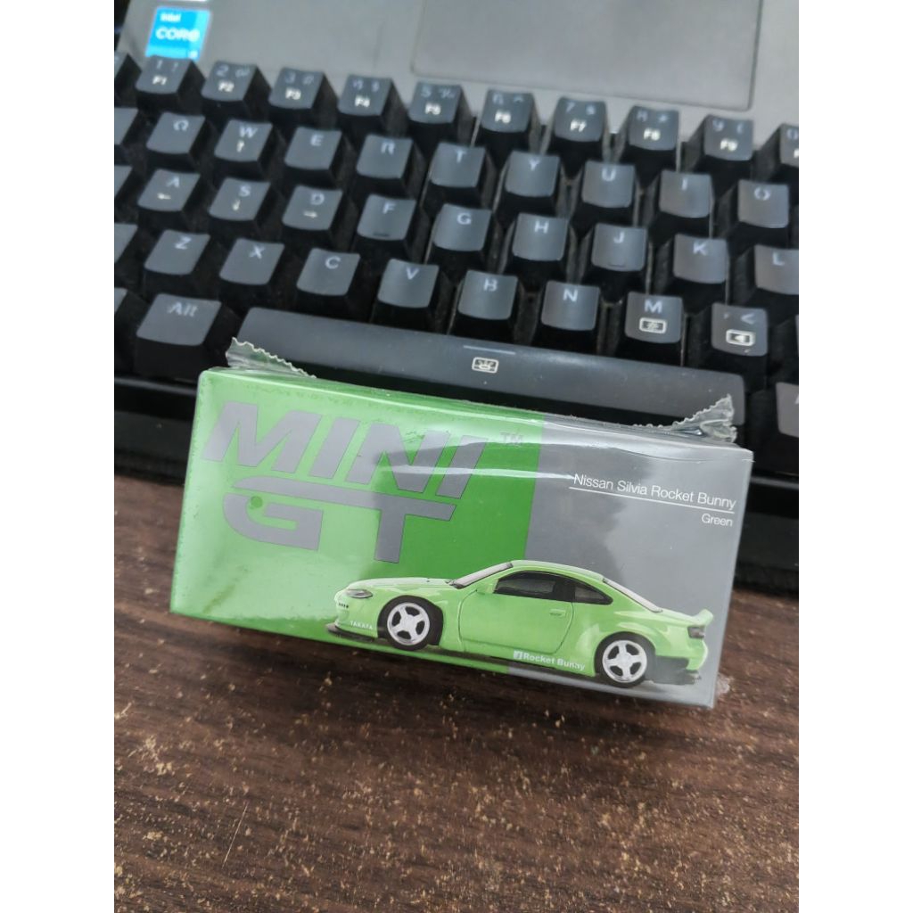 Mini GT Pandem Silvia Rocket Bunny Hijau