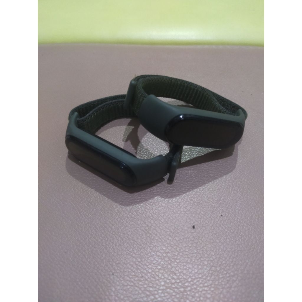 Preloved 2 JamTangan MiBand6