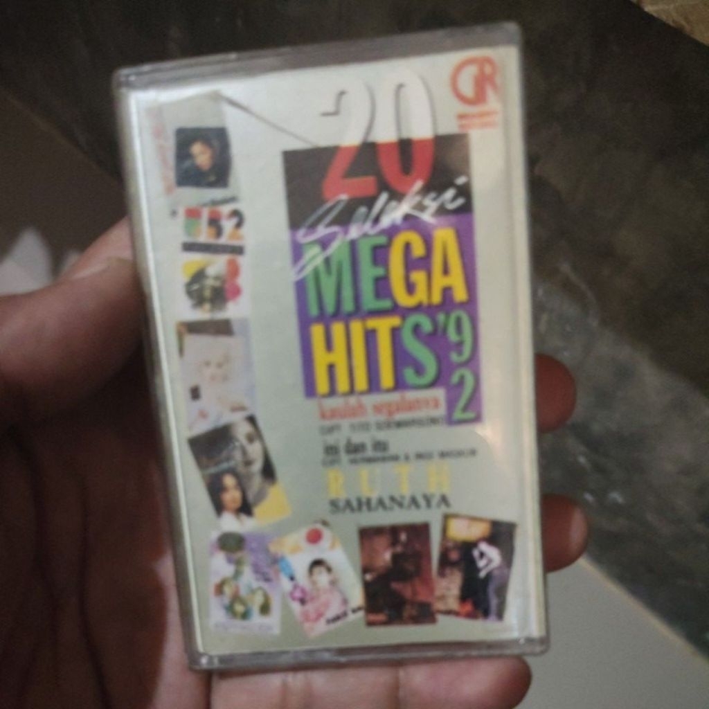 kaset pita 20 seleksi mega hits