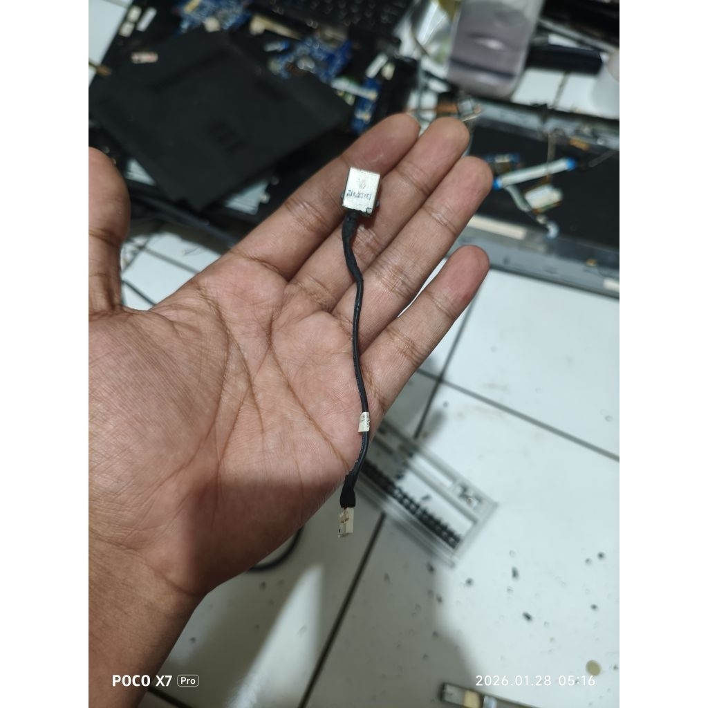 port charger notebook acer v5 132 ori