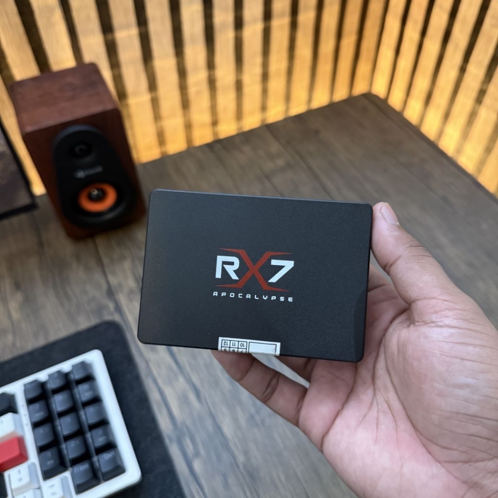 SSD SATA 500GB RX7 SSD Laptop 2.5 512GB