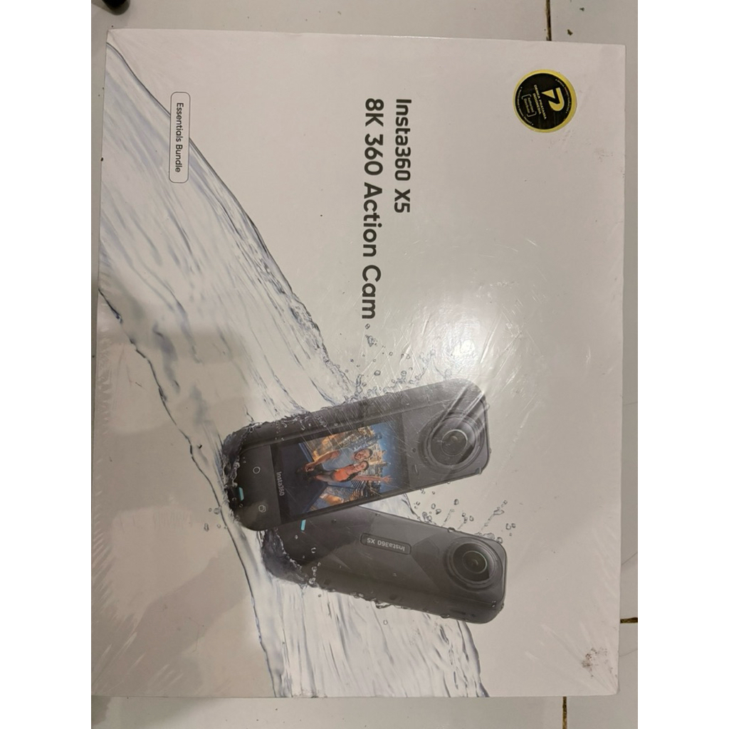 Kamera Insta360 X5 Essential bundle second