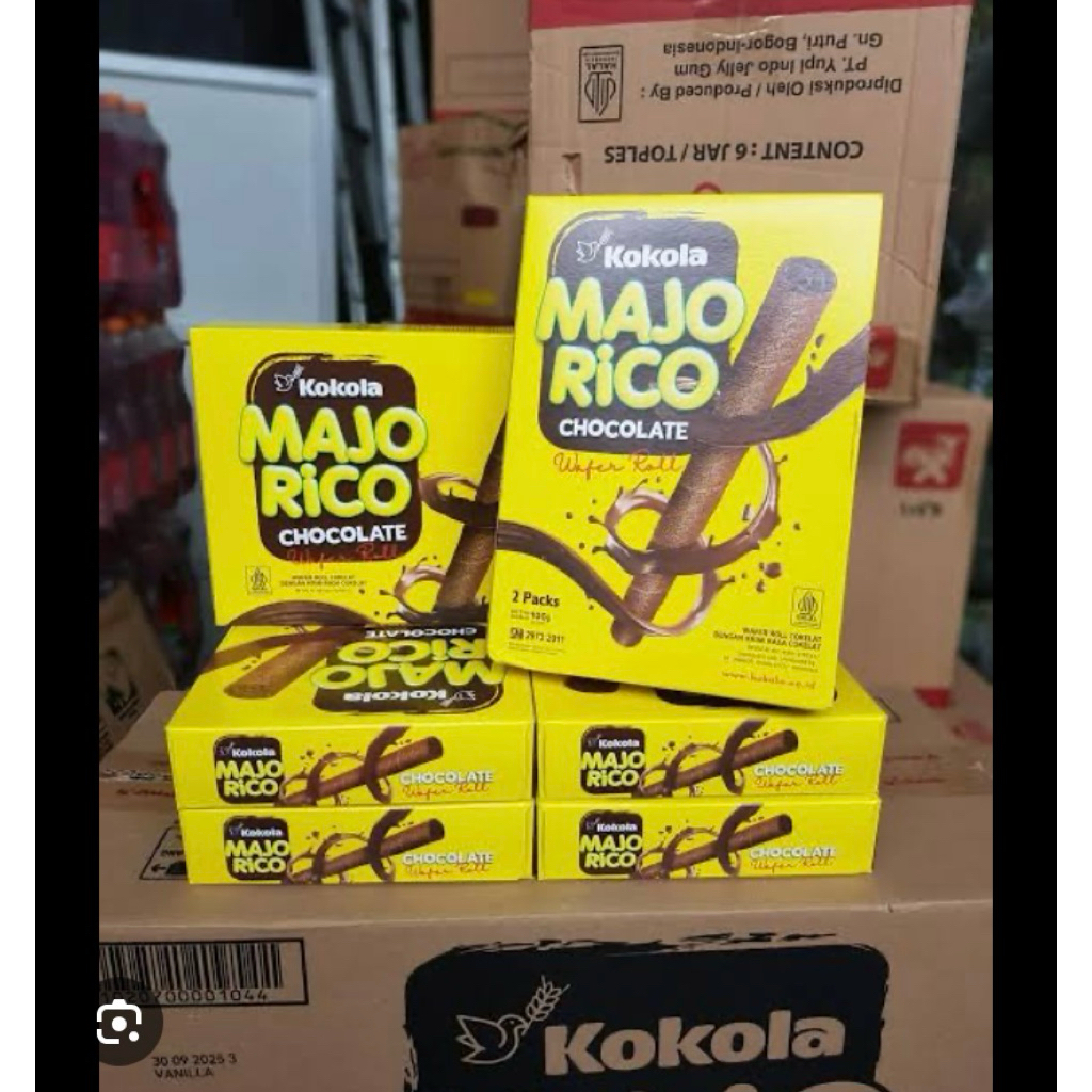 Majorico kokola wafer roll box 100gr 1 karton isi 24
