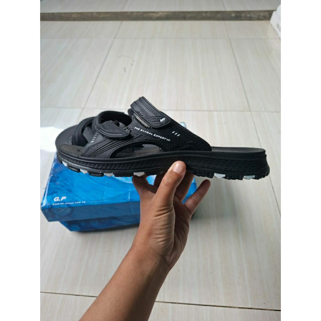 sandal jepit pria gold pigeon