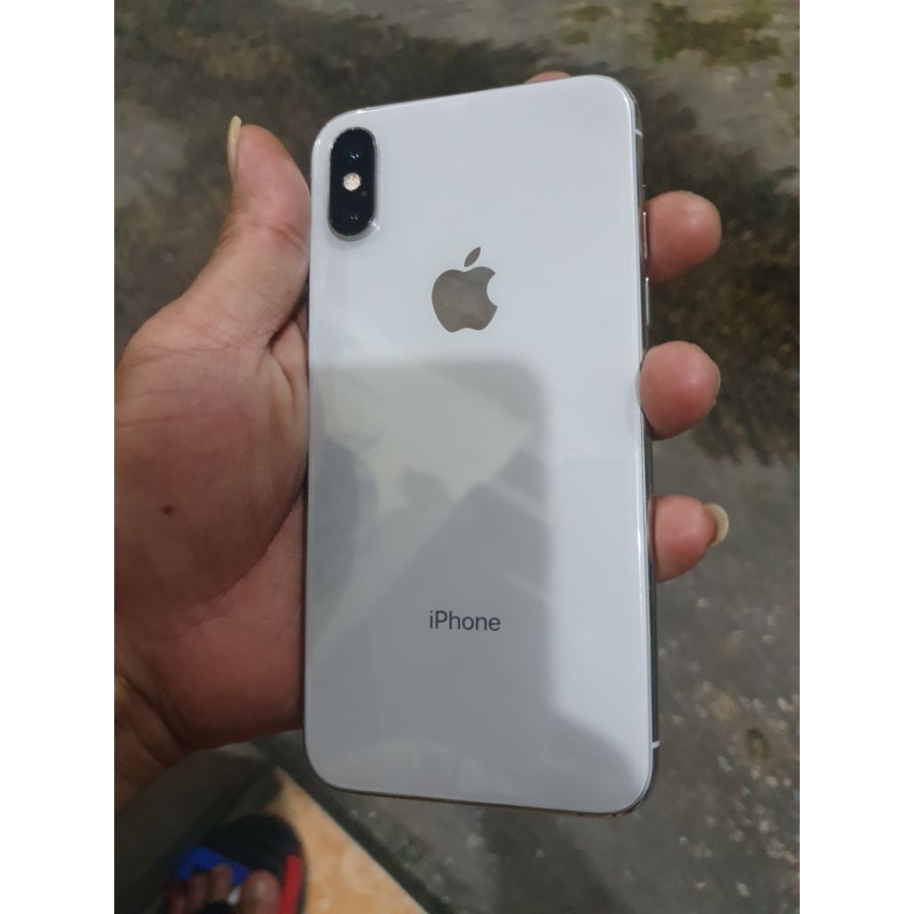 iphone xs 64gb, lock icloud