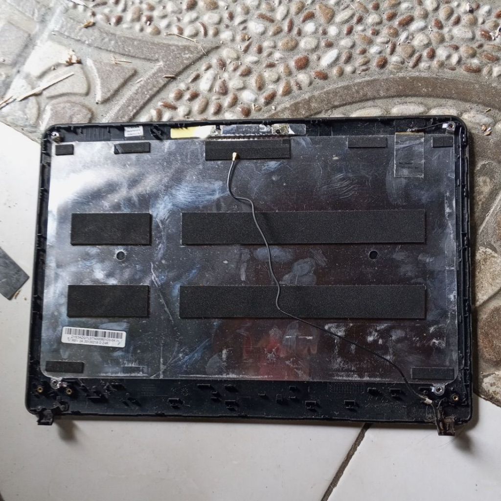 Casing LCD Laptop Acer Aspire E1-471