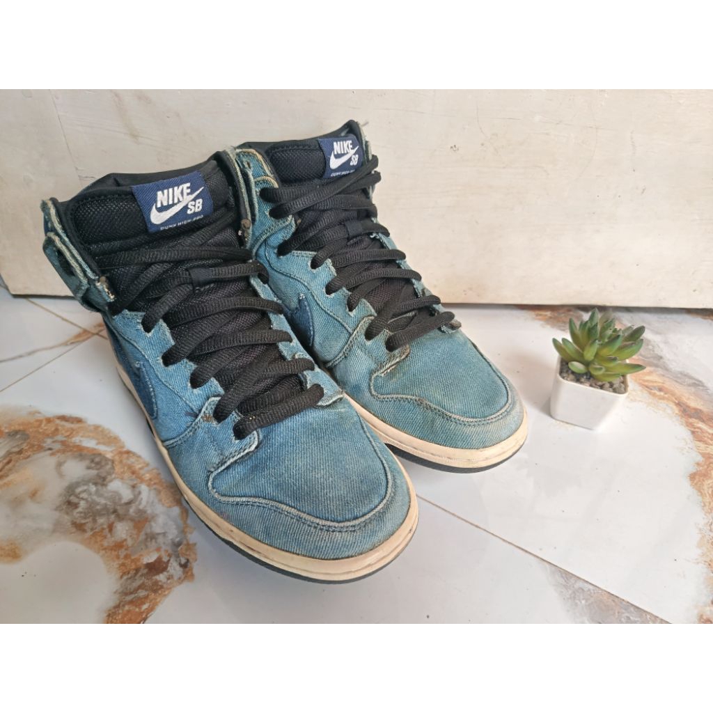 Sepatu Mantan SB Dunk High "Denim"