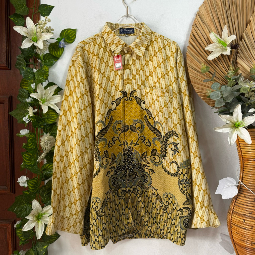 Kemeja Pria Kuning Batik