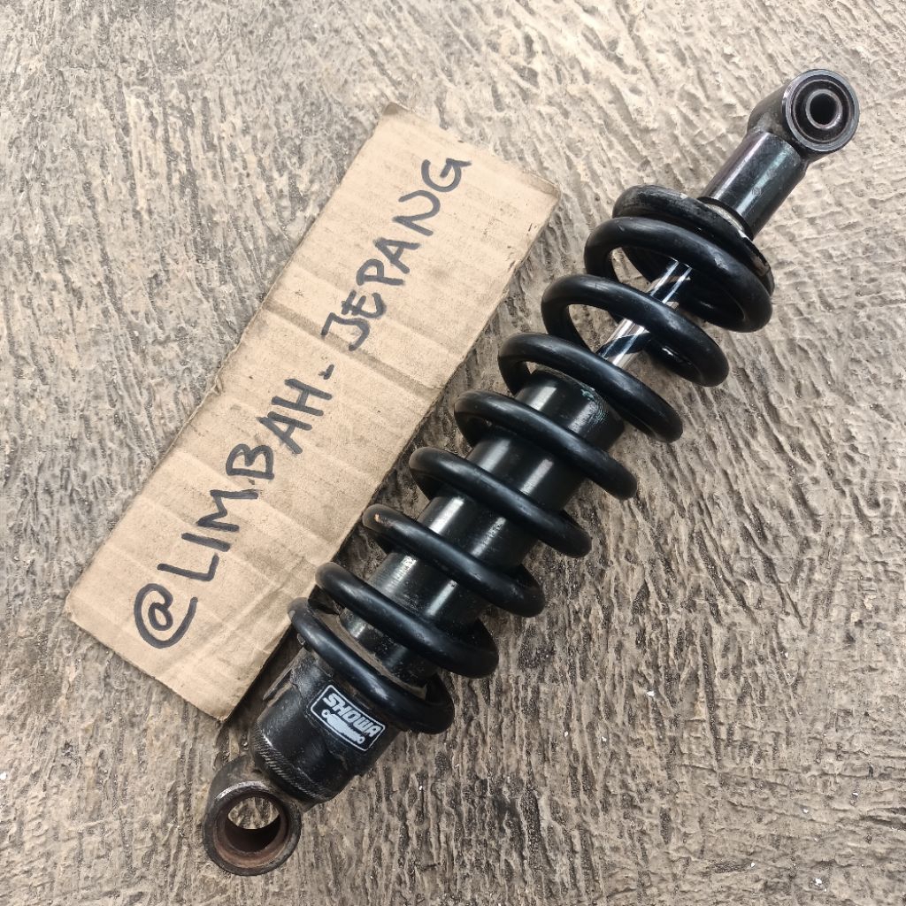 Monoshock shockbreaker ninja r ninja ss original bawaan motor bekas pakai