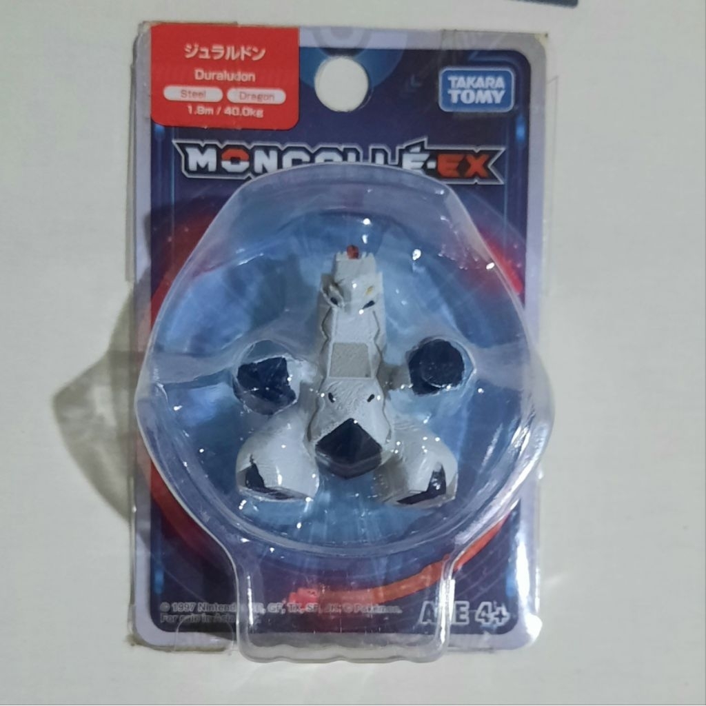 Moncolle Pokemon figure Duraludon merek takara tomy