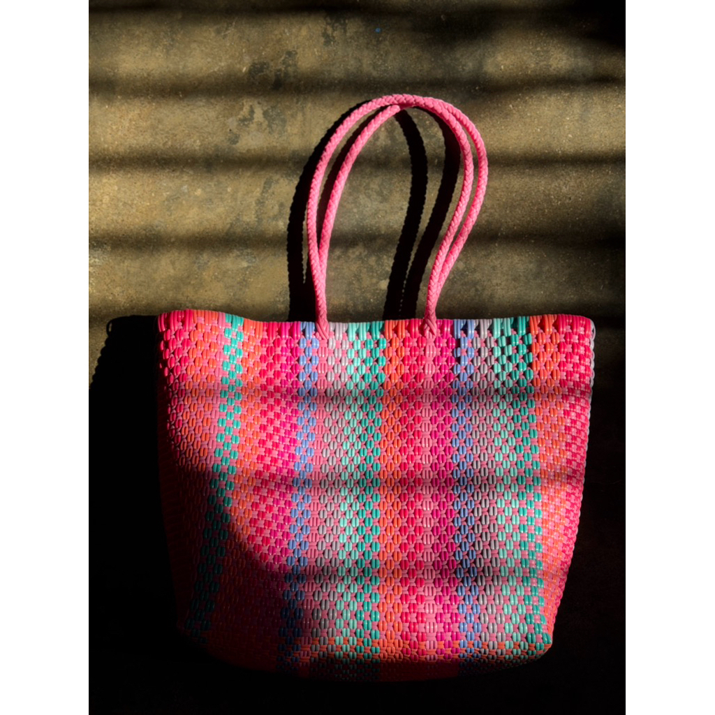 NYZ LIVING - Tas Anyaman Plastik - Totebag dengan Magnet - Expor quality - 026