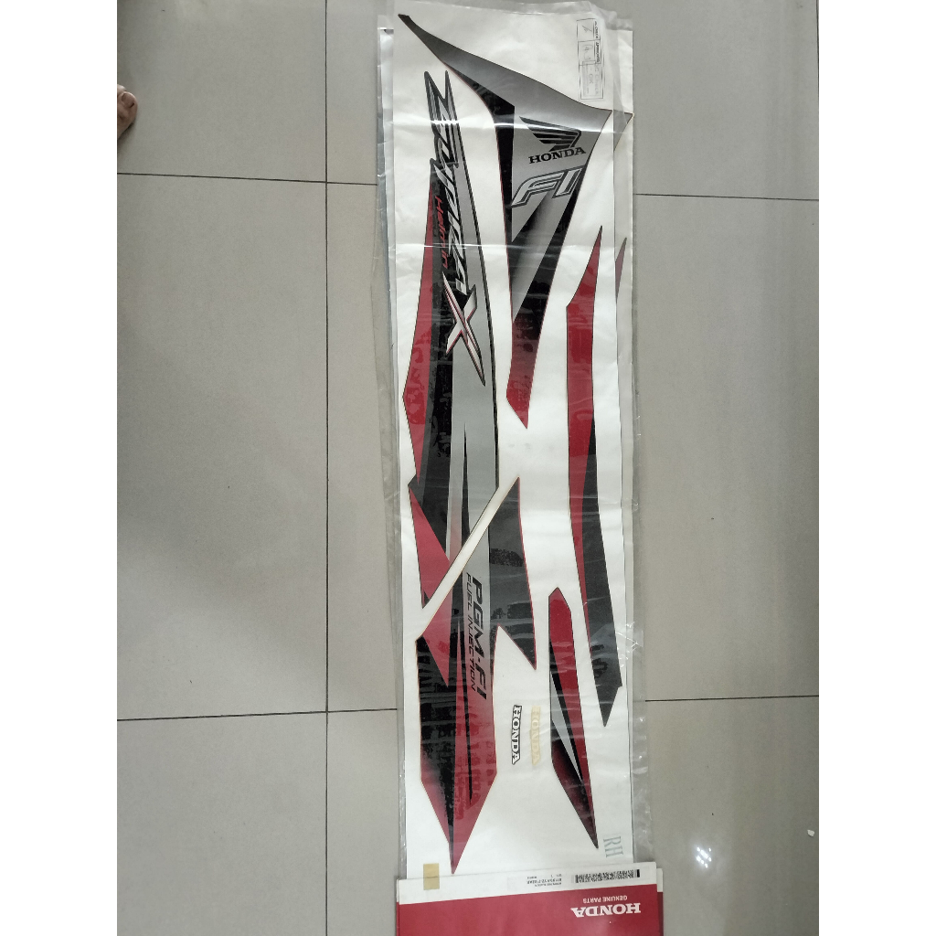 STRIPING KANAN SUPRA X 871-X0-KYZ-710ZAR ORIGINAL